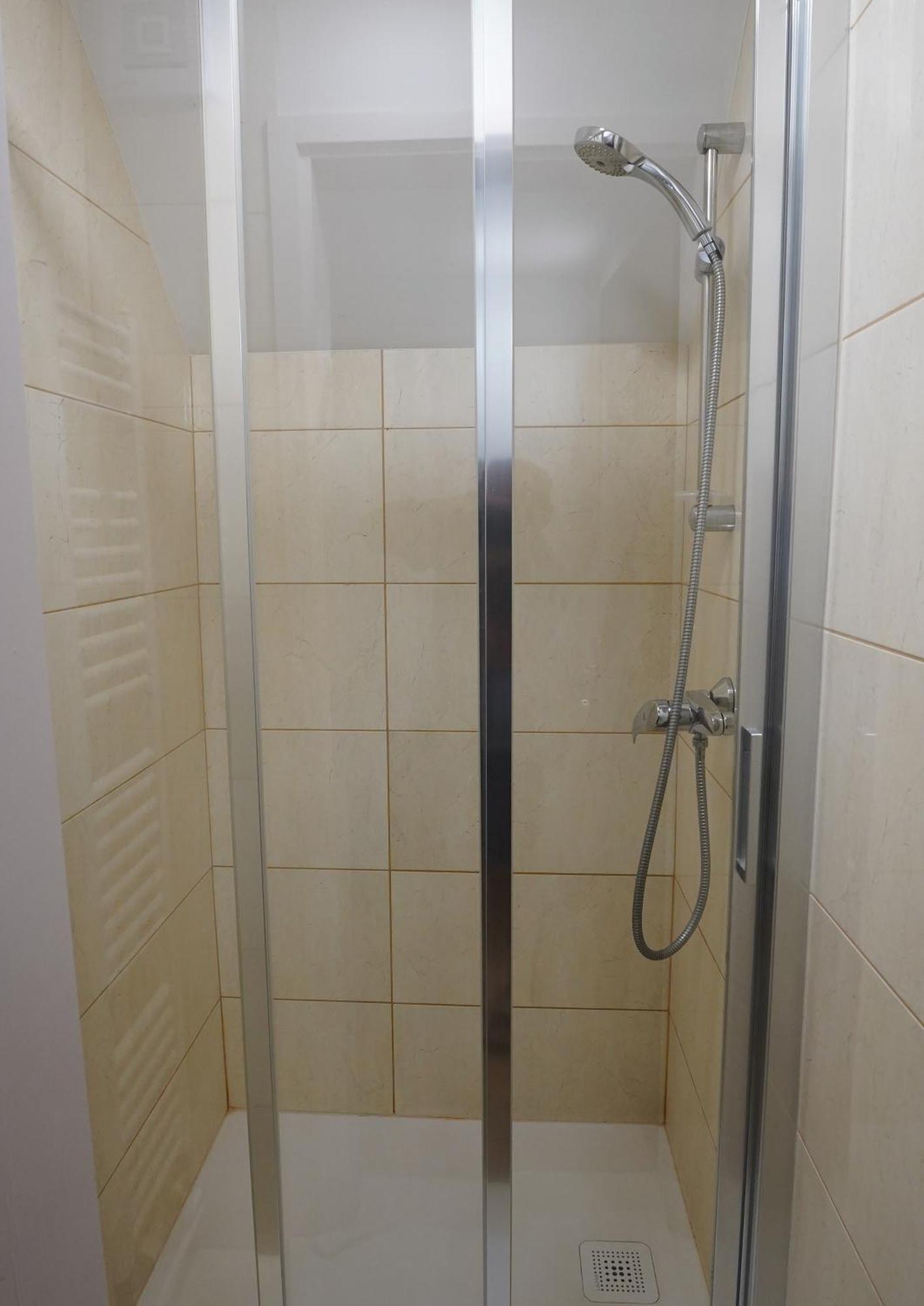 Sobe In Apartmaji Pri Ukcu Бохинь Экстерьер фото